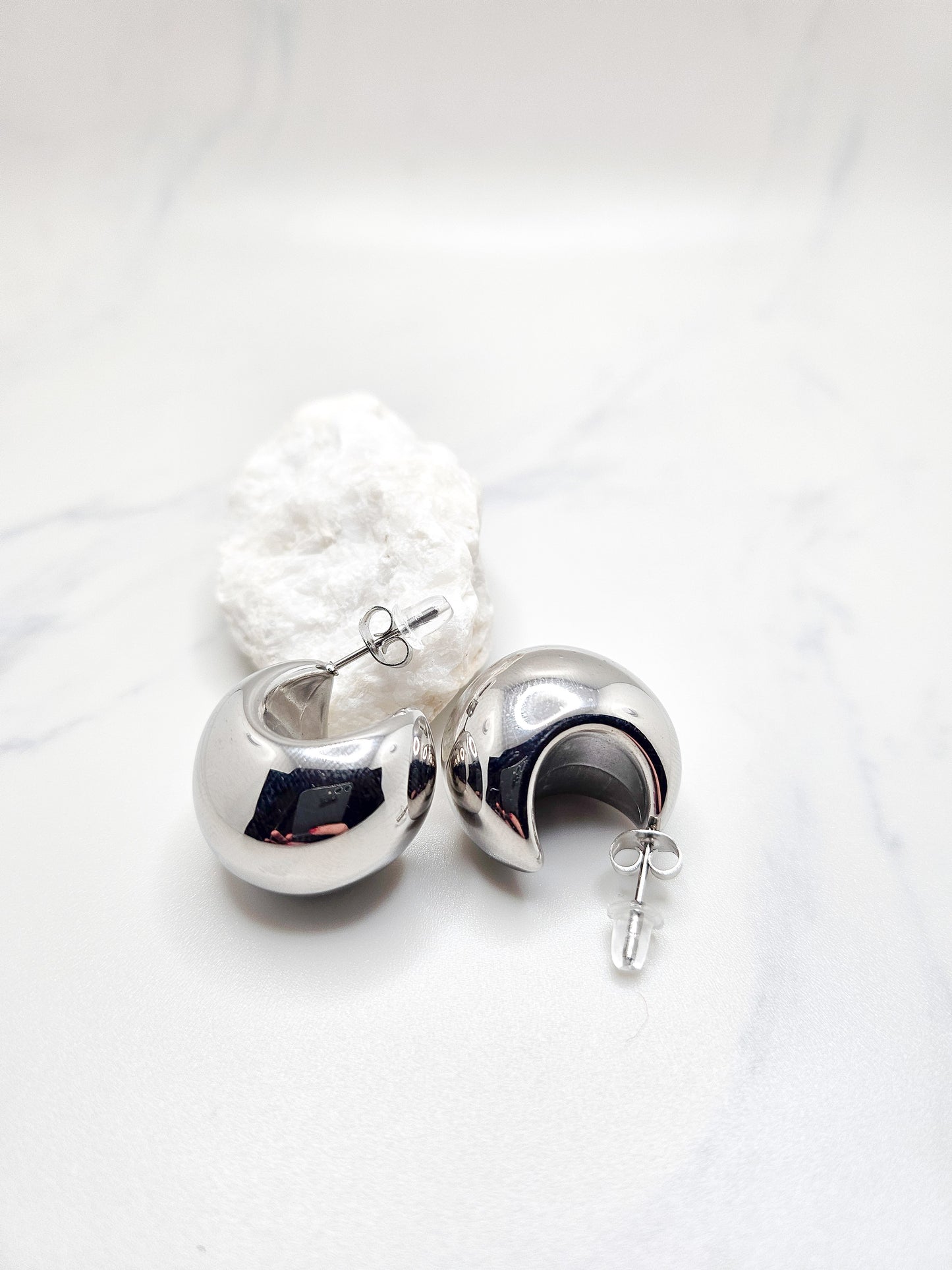 Luna earrings in silver