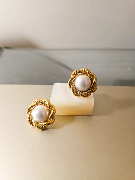 Tahuana flower earrings