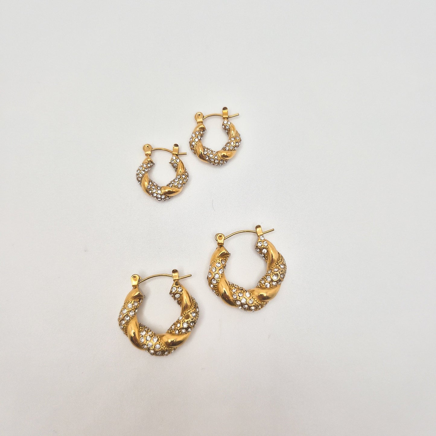 Sonya twisted hoop with zircons Small