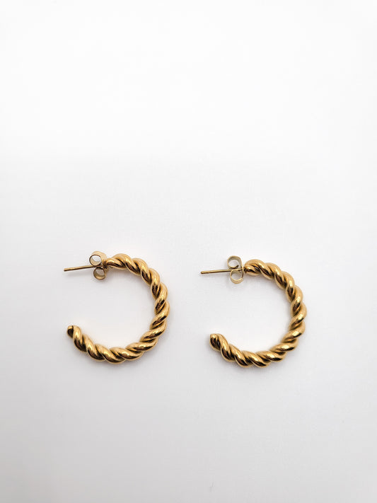 Mimi twisted hoops medium