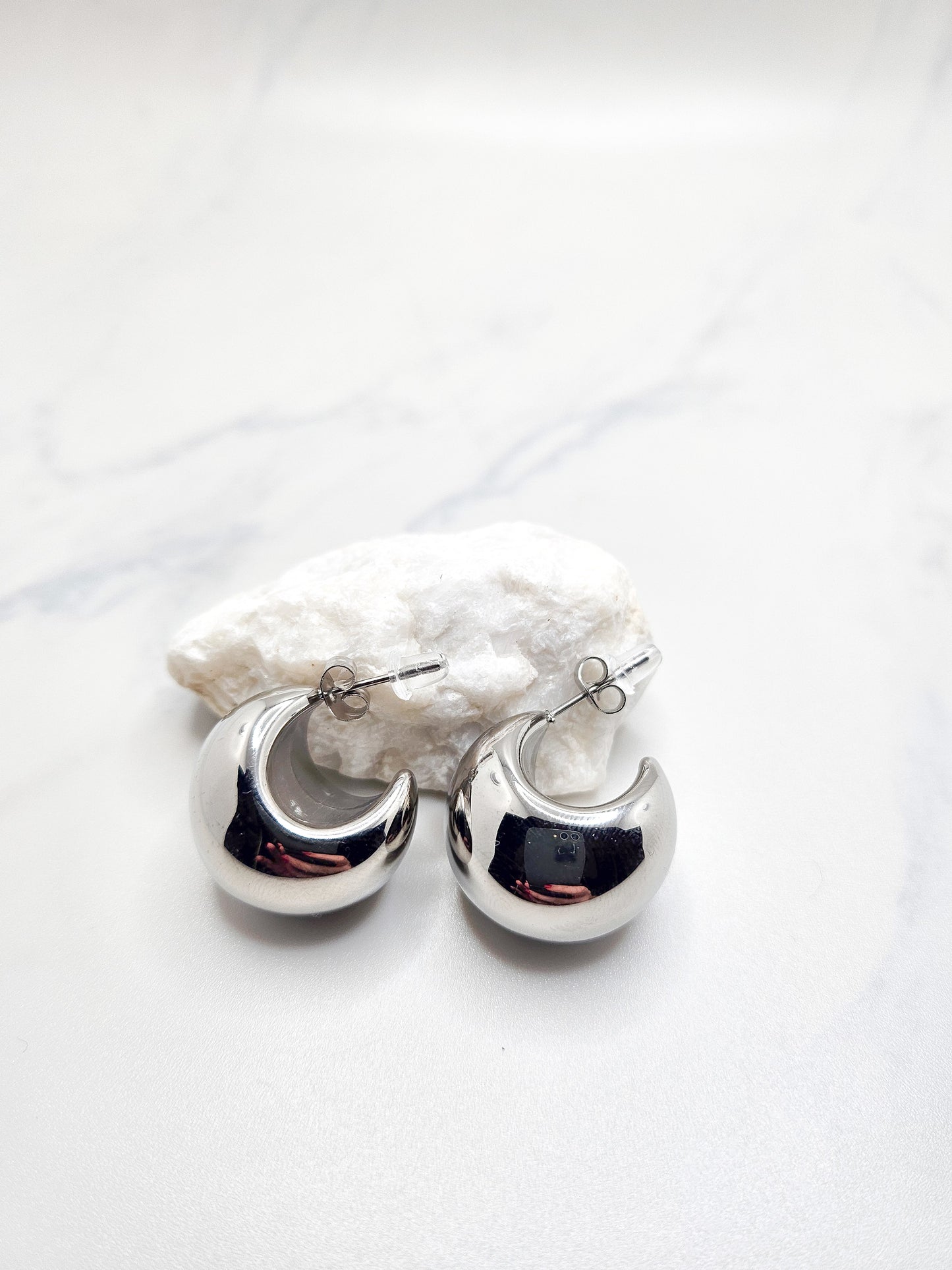 Luna earrings in silver