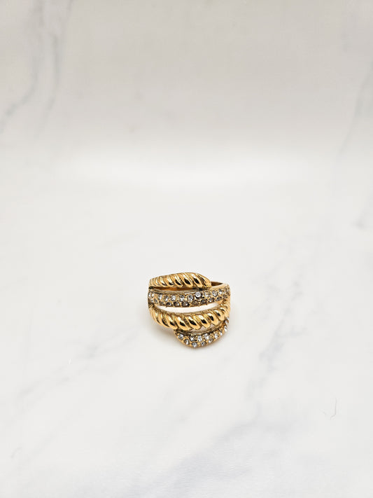 Hana engagement ring