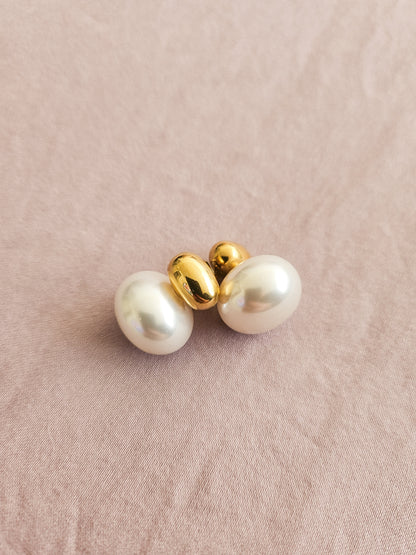 Patience Pearl earrings