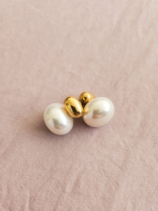 Patience Pearl earrings
