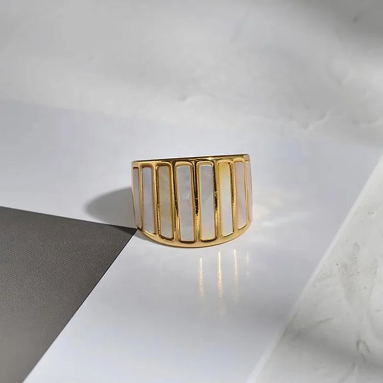 Stacy Wide ring
