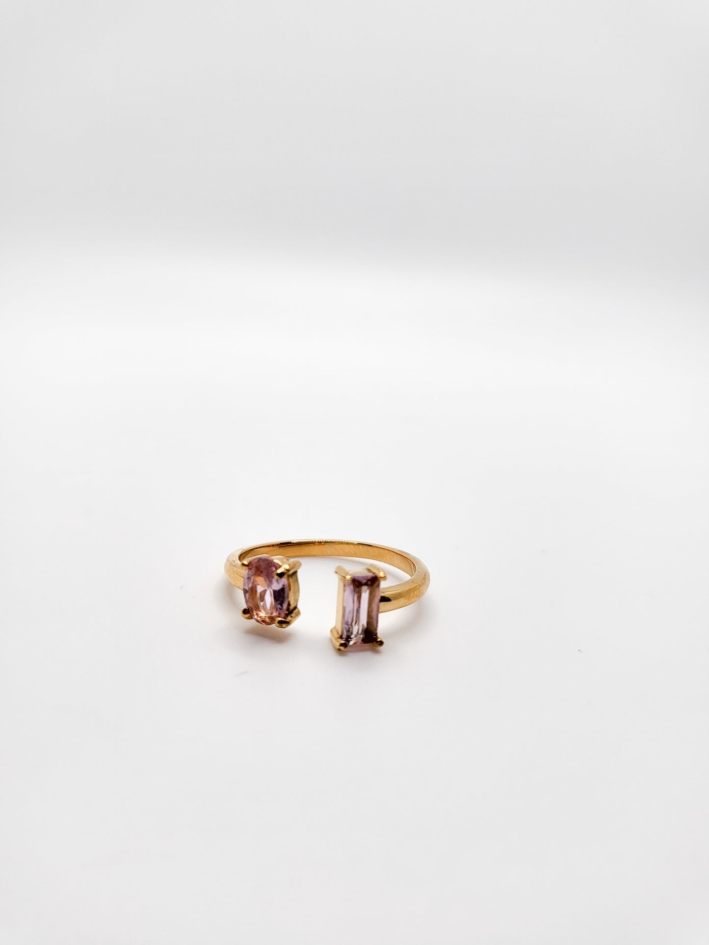 18k gold plated stainless steel small zircons ring. Tarnish free and water proof. Available in colors pink, white or green.