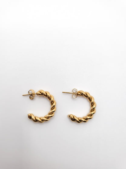 Mimi twisted hoops small